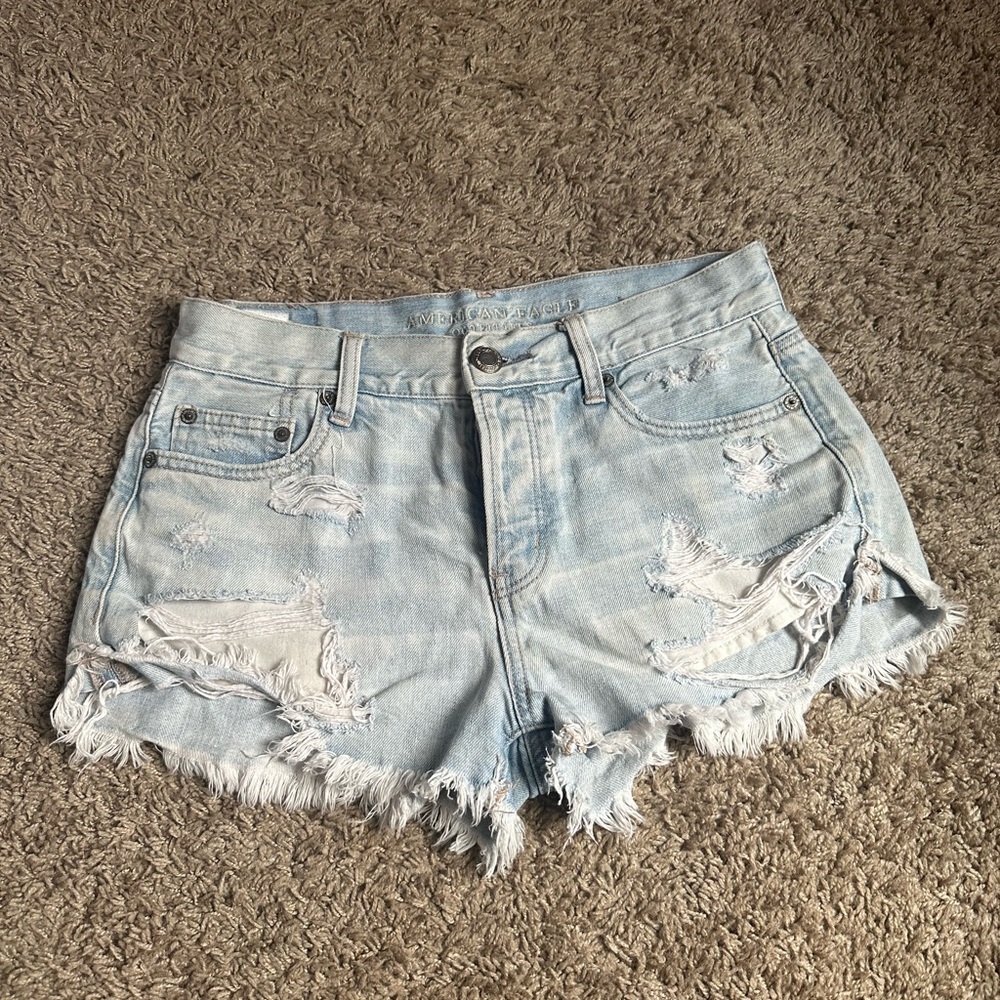 American eagle shorts size 4